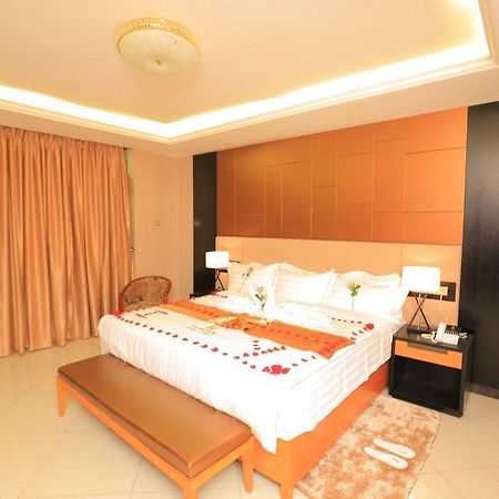 Haven Hotel Аддис-Абеба Экстерьер фото